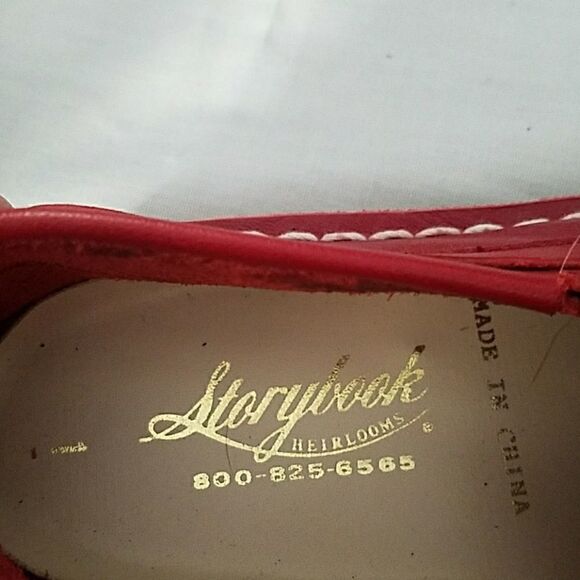 Storybook heirloom shoes  - Picture 5 of 6